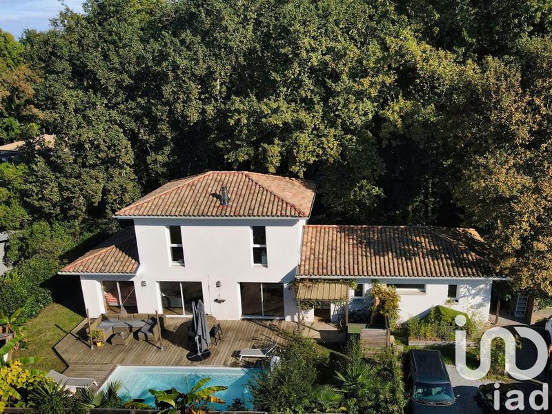 Maison - 128 m² - 6 pièces