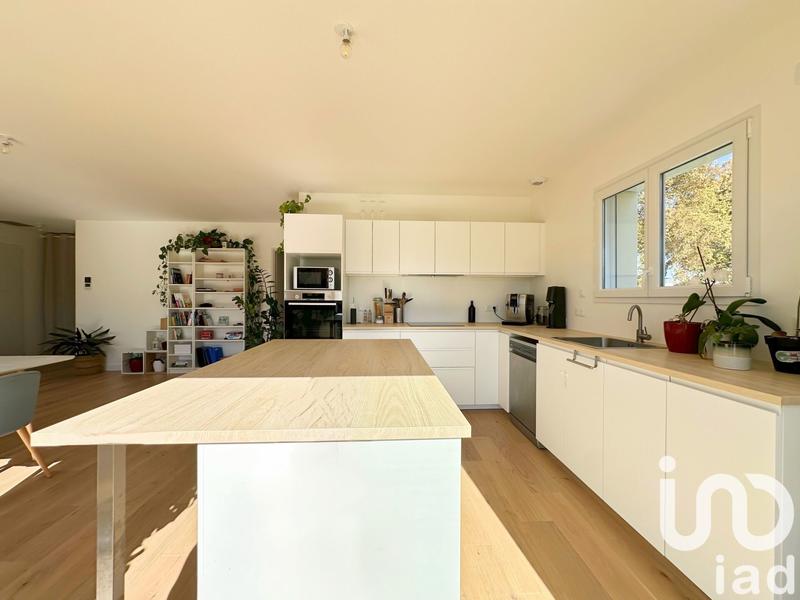 Maison - 95 m² - 4 pièces