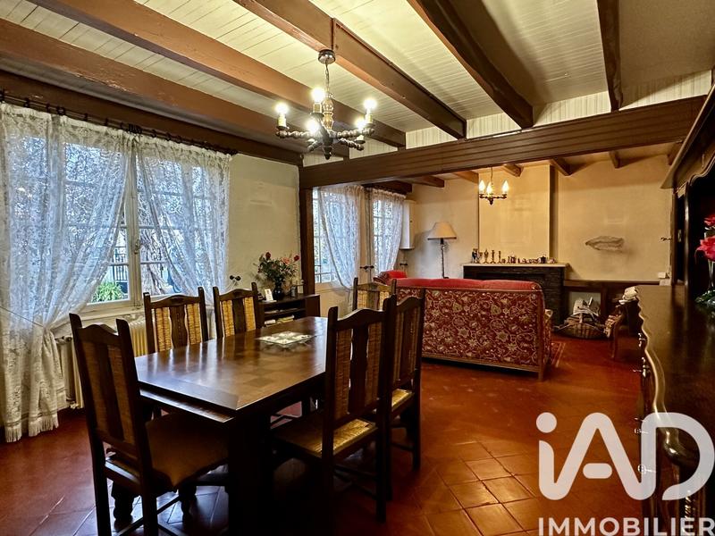 Maison - 139 m² - 5 pièces