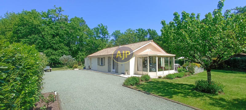 Maison - 86 m² - 3 pièces