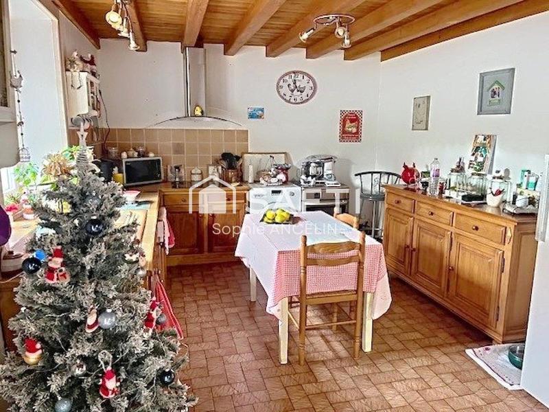 Maison - 96 m² - 4 pièces