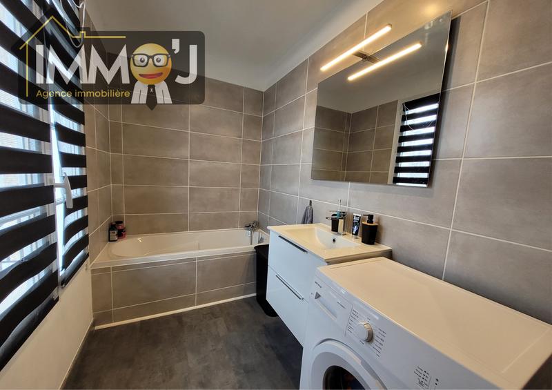 Maison - 137 m² - 4 pièces