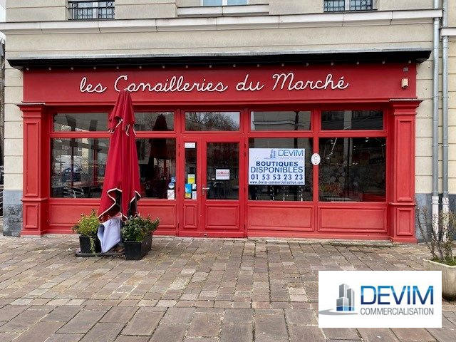 Local commercial - 152 m²