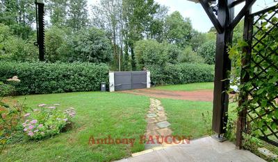 Maison - 162 m² - 7 pièces