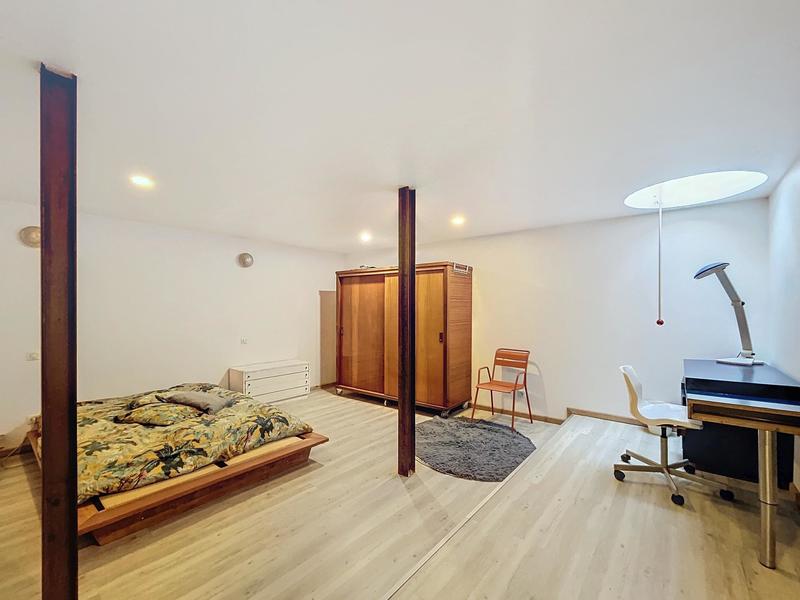 Maison - 178 m² - 8 pièces