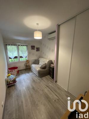 Maison - 102 m² - 7 pièces