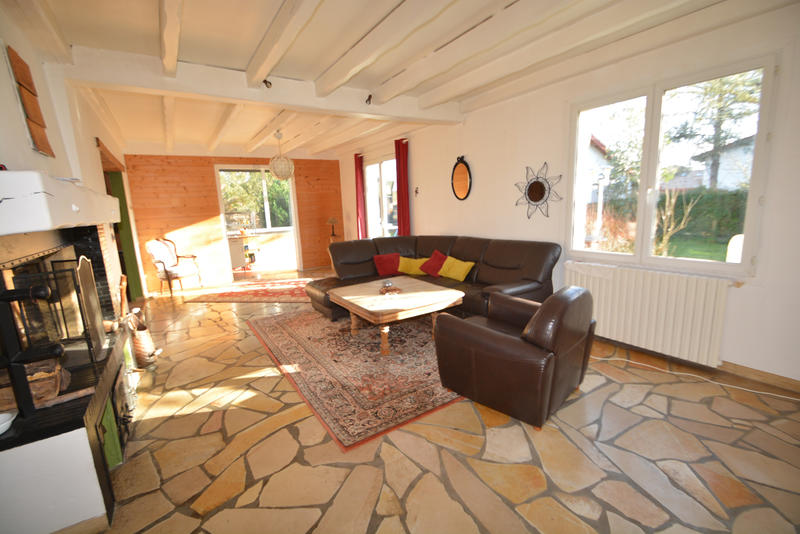 Maison - 198 m² - 7 pièces