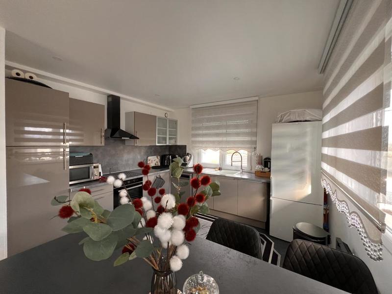 Appartement - 87 m² - 4 pièces