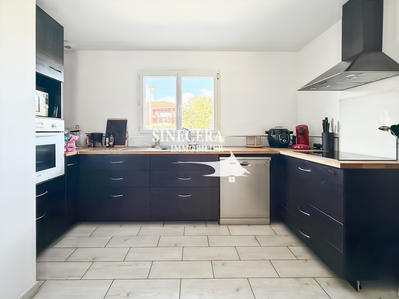 Maison - 100 m² - 5 pièces