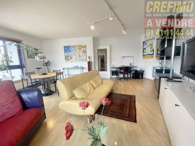 Appartement - 95 m² - 4 pièces