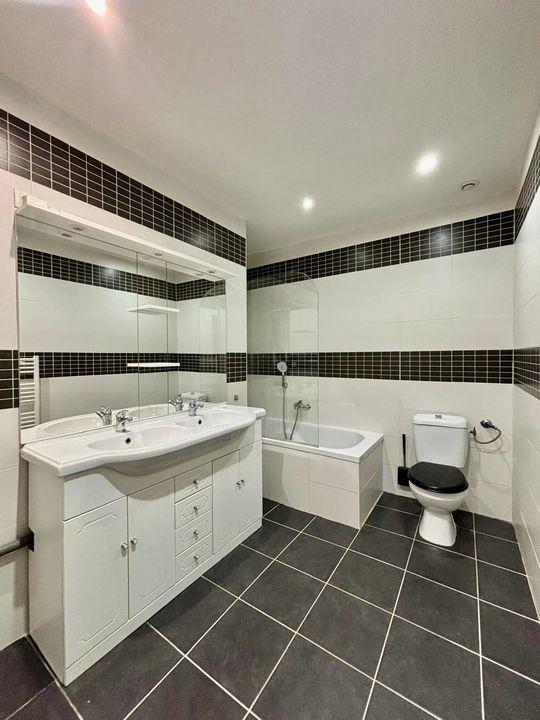 Villa - 101 m² - 4 pièces