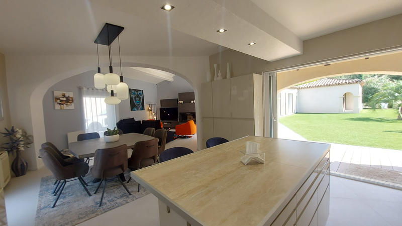 Villa - 187 m² - 5 pièces