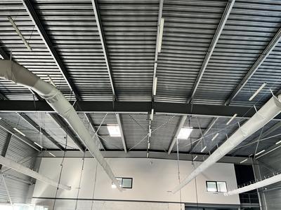 Local d'activités - 1 300 m²