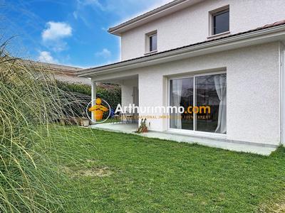 Maison - 118 m² - 5 pièces