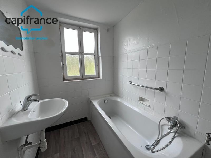 Maison de village - 92 m² - 3 pièces