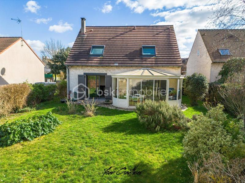 Maison - 130 m² - 6 pièces