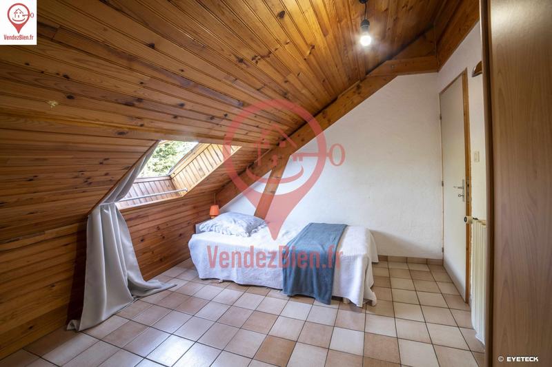 Maison traditionnelle - 130 m² - 5 pièces