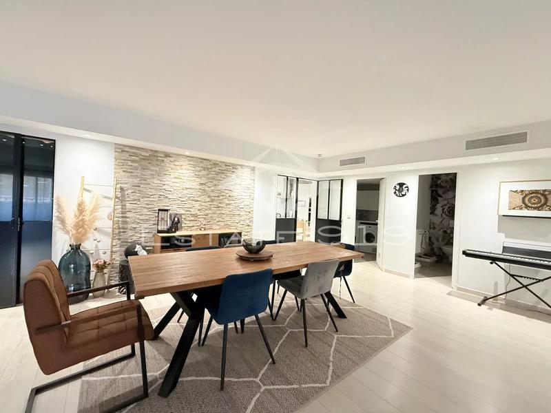 Appartement - 125 m² - 3 pièces