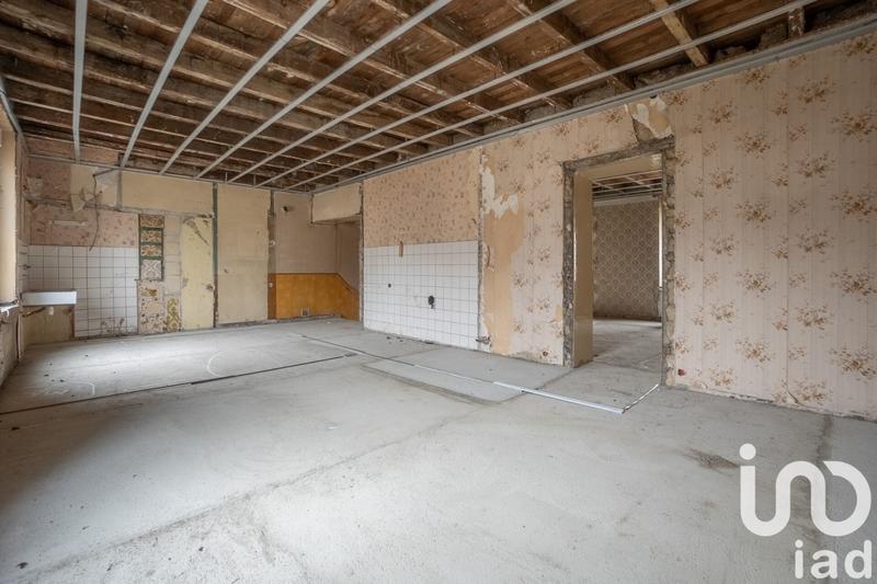 Maison - 260 m² - 8 pièces