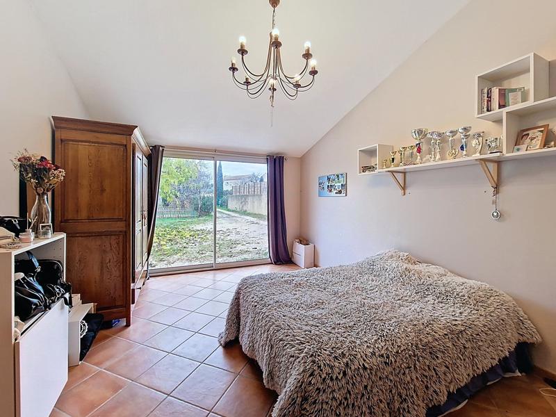 Maison - 200 m² - 7 pièces