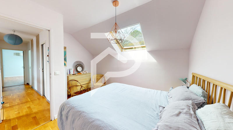 Maison - 150 m² - 7 pièces