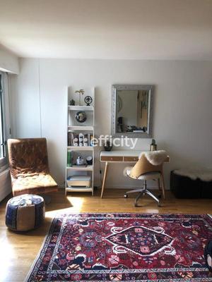 Appartement - 60 m² - 2 pièces