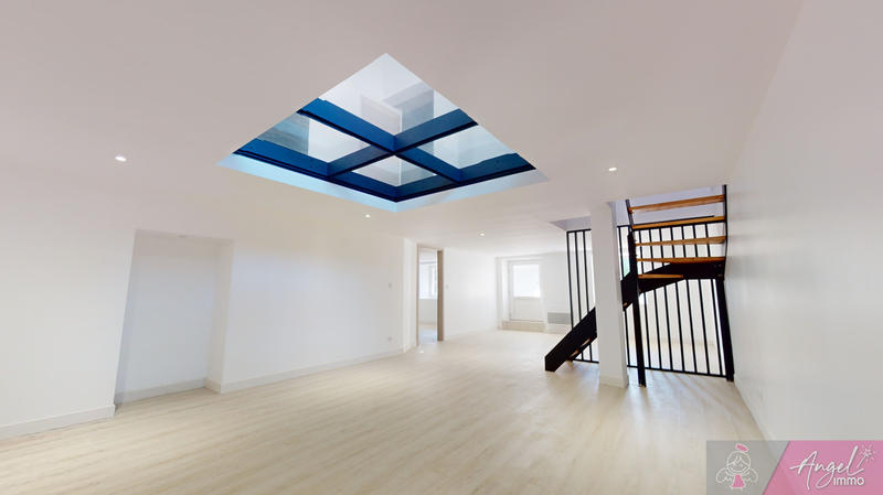 Maison de village - 192 m² - 8 pièces