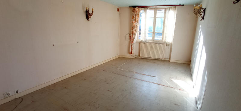 Maison - 187 m² - 7 pièces