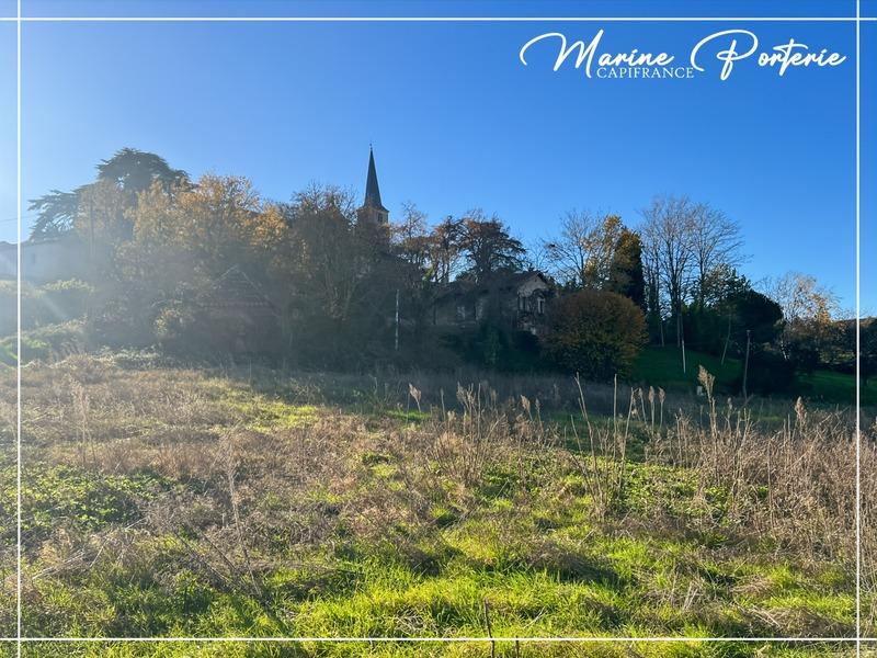 Terrain constructible - 18 358 m²