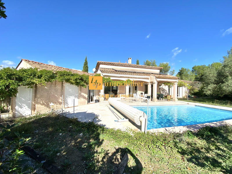 Maison - 154 m² - 6 pièces