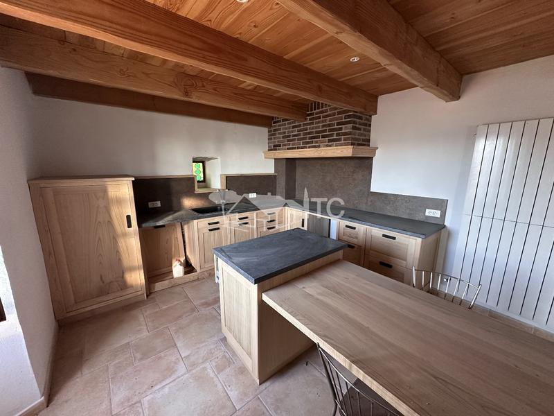 Corps de ferme - 329 m² - 16 pièces