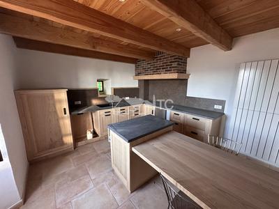 Corps de ferme - 329 m² - 16 pièces