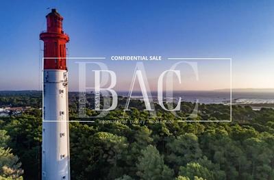 Maison jumelée - 78 m² - 4 pièces