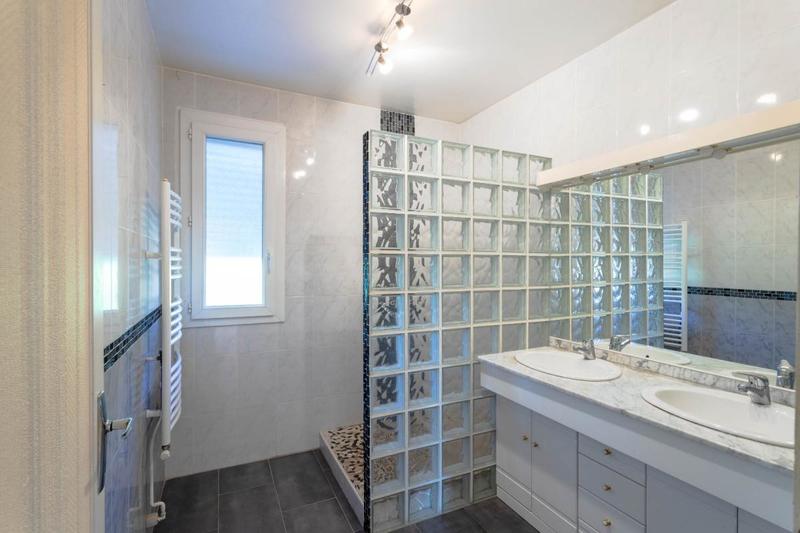 Maison - 114 m² - 5 pièces