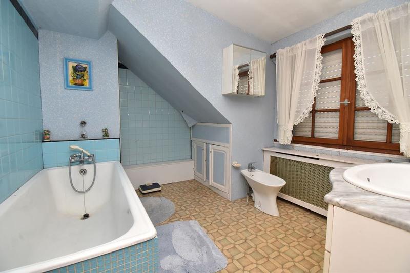 Maison ancienne - 160 m² - 8 pièces