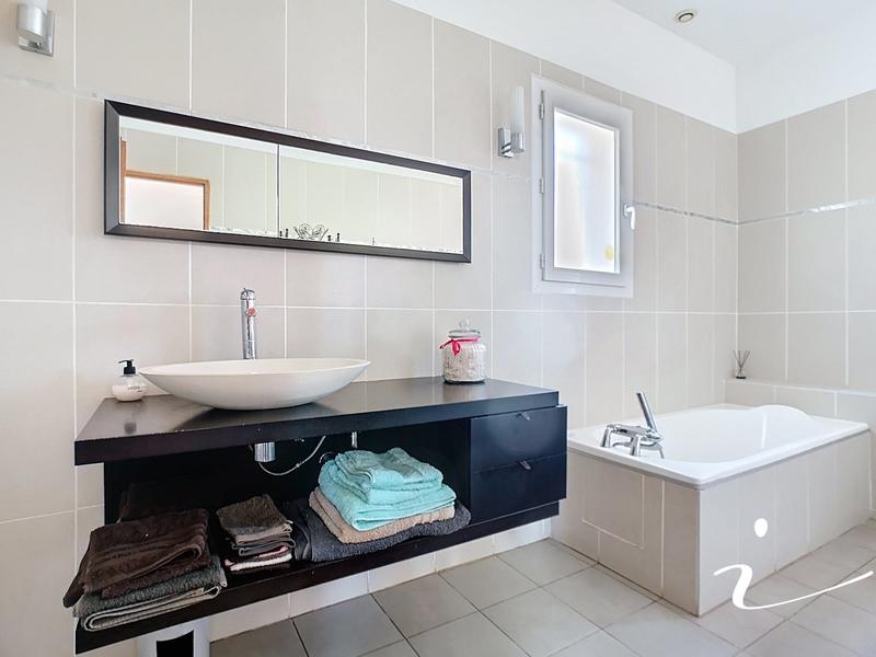 Villa - 154 m² - 5 pièces