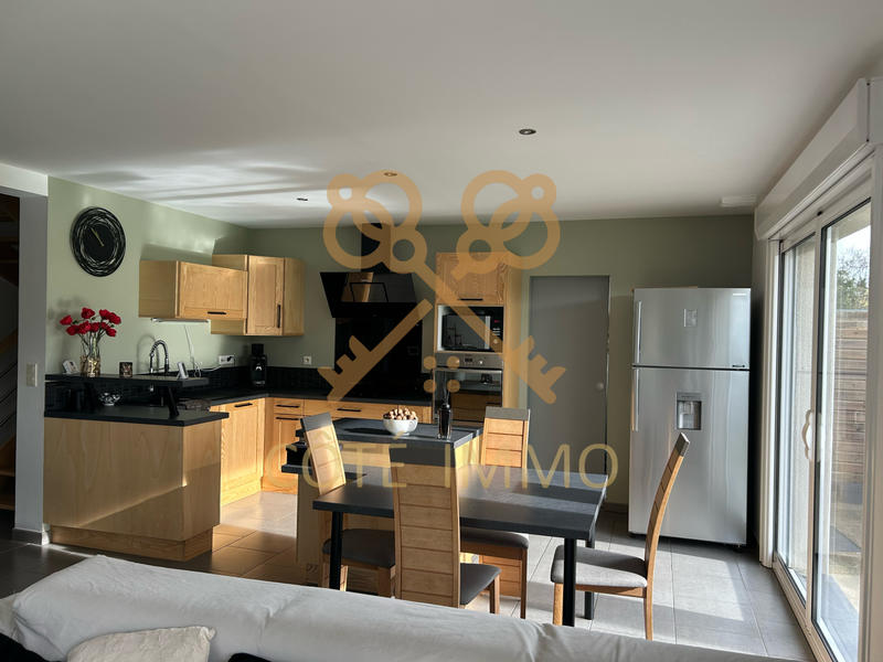 Maison - 153 m² - 5 pièces