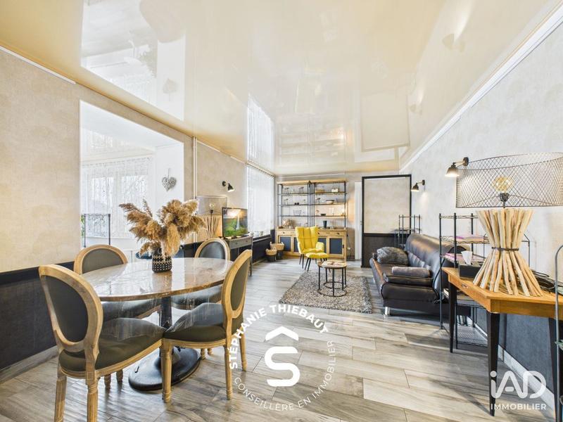 Local commercial - 407 m²