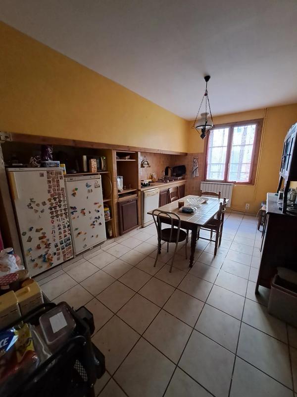 Maison - 180 m² - 6 pièces
