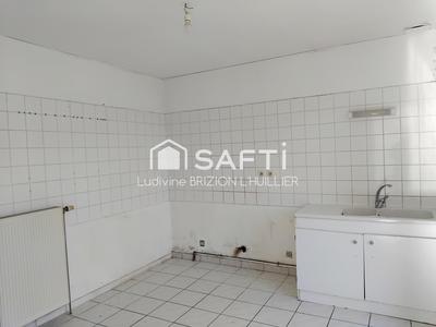 Maison de village - 283 m² - 10 pièces