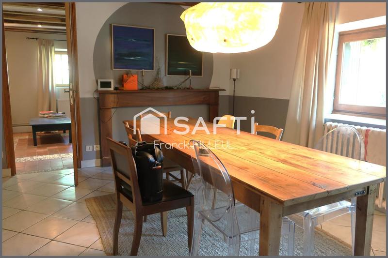 Maison - 183 m² - 7 pièces