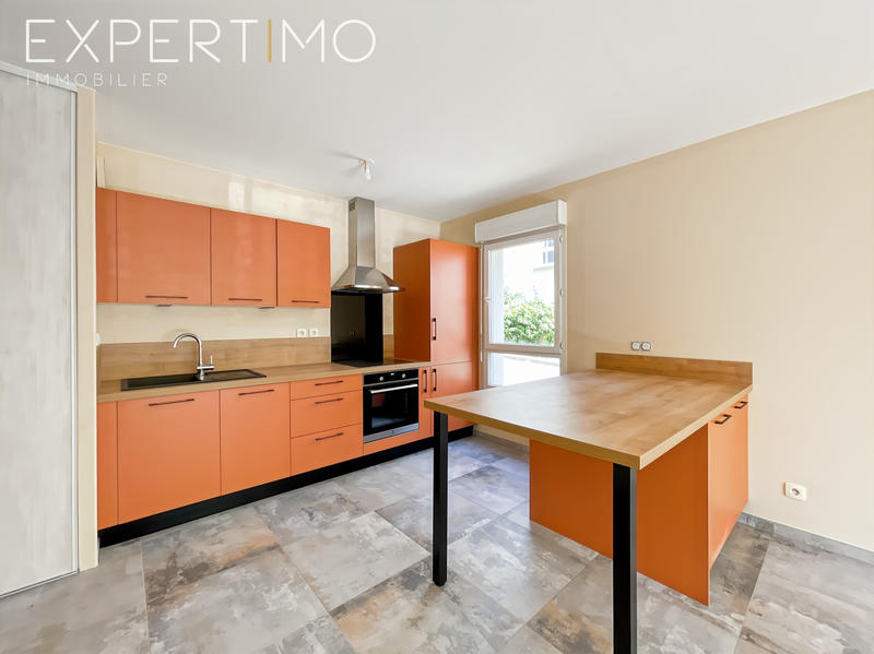 Appartement - 72 m² - 4 pièces