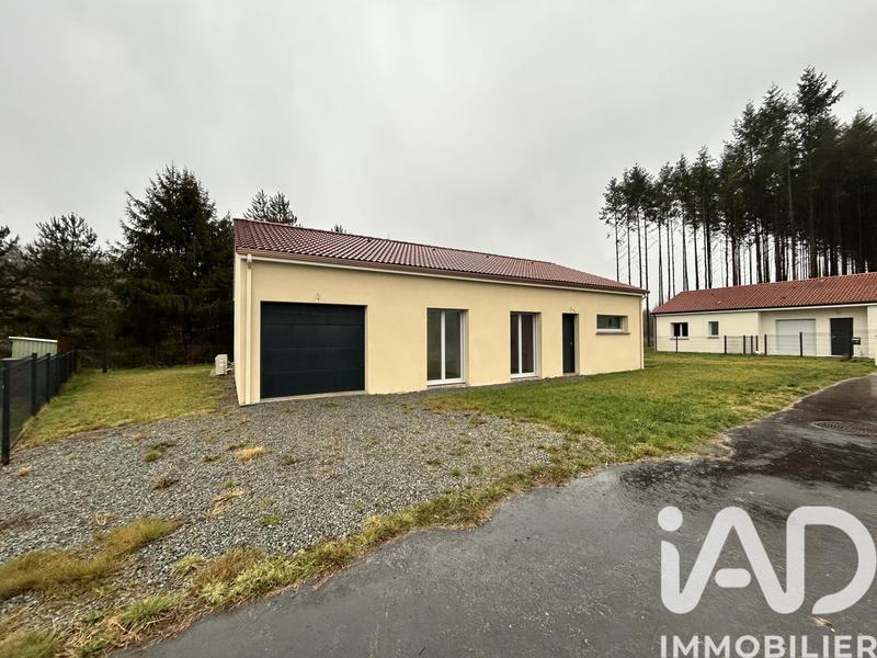 Maison - 99 m² - 4 pièces