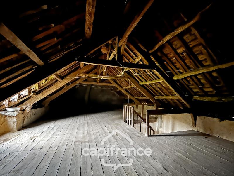 Maison en pierre - 108 m² - 5 pièces