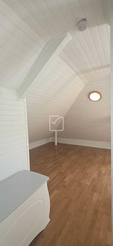 Maison - 149 m² - 6 pièces