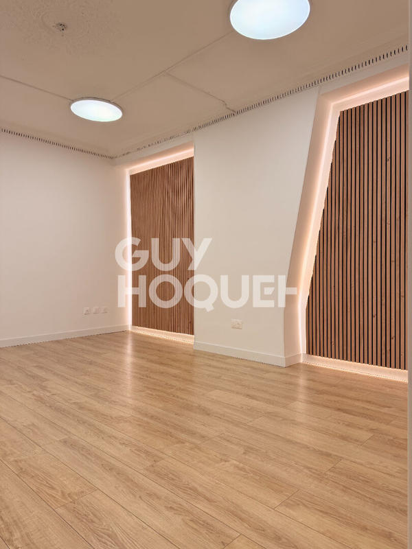 Local d'activité / Entrepôt - 48 m² - 2 pièces