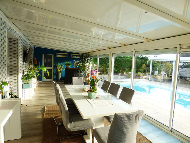 Maison - 224 m² - 11 pièces