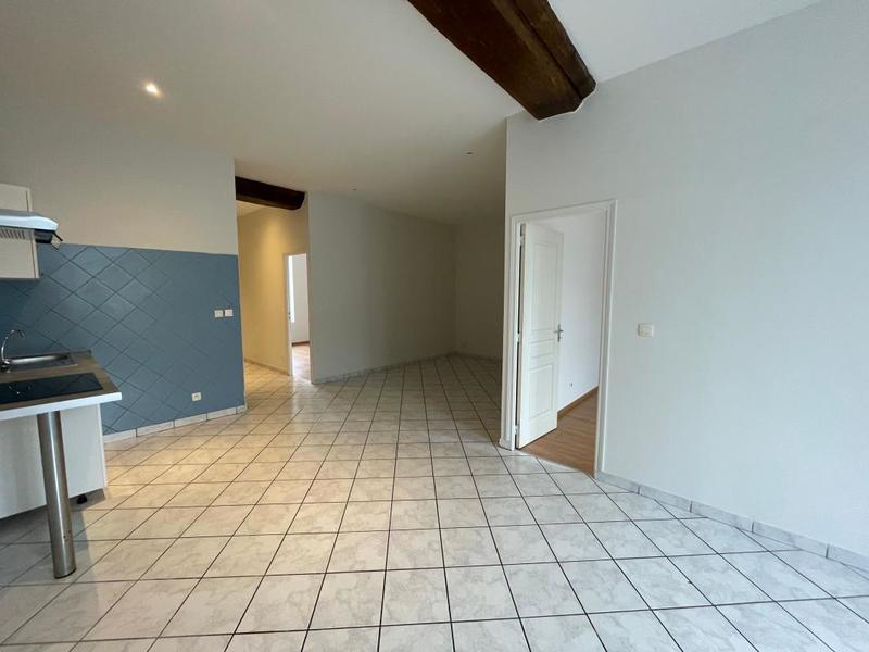 Appartement - 75 m² - 3 pièces