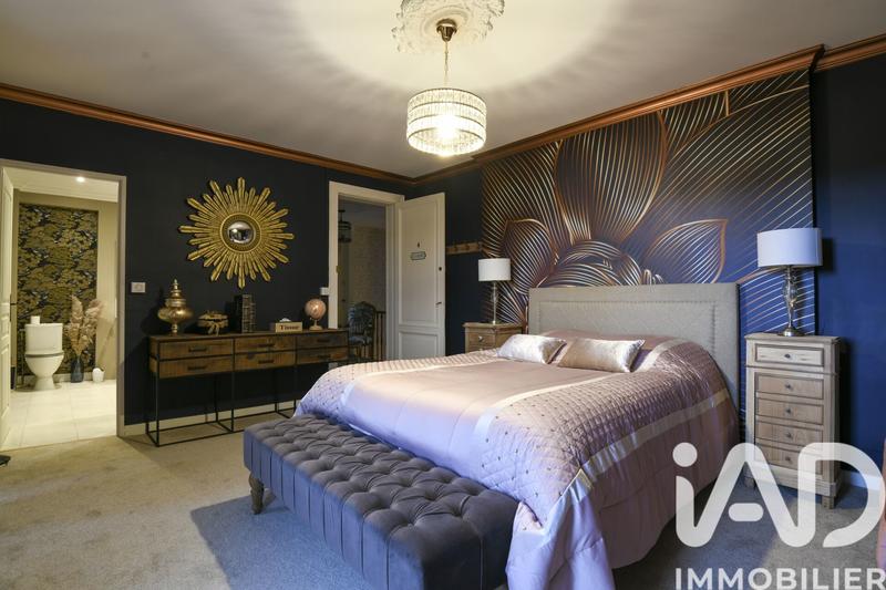 Maison - 309 m² - 10 pièces