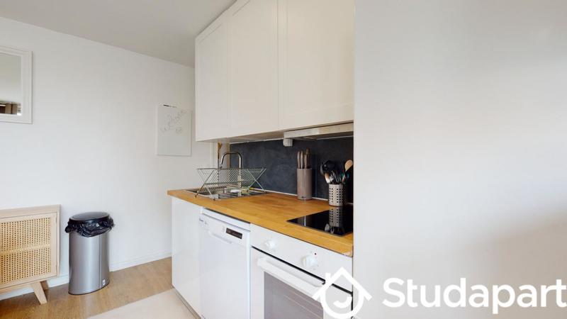 Chambre - 10 m² - 1 pièce